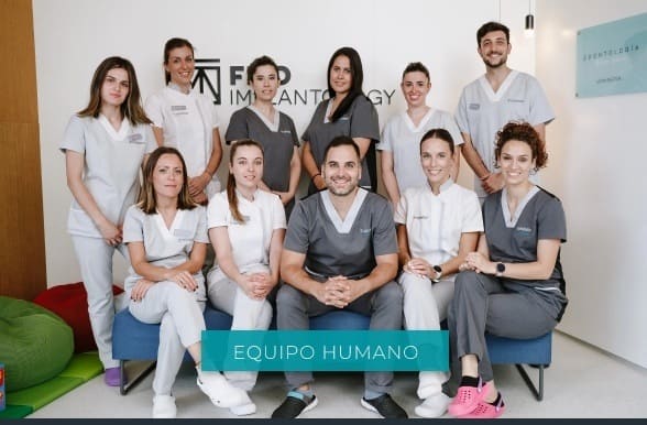 Nuestro equipo de dentistas en Ourense